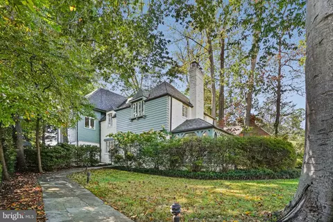 3112 Rolling Rd, Chevy Chase, MD 20815