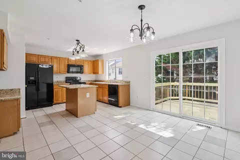 2318 Massanutten Dr, Silver Spring, MD 20906 photo 8