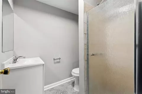 Bath - 12005 Crimson Ln #221, Silver Spring, MD 20904 photo 3 of 3