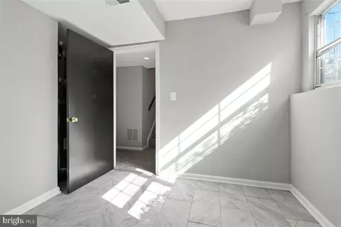 Entry Way - 12005 Crimson Ln #221, Silver Spring, MD 20904 photo 5 of 5