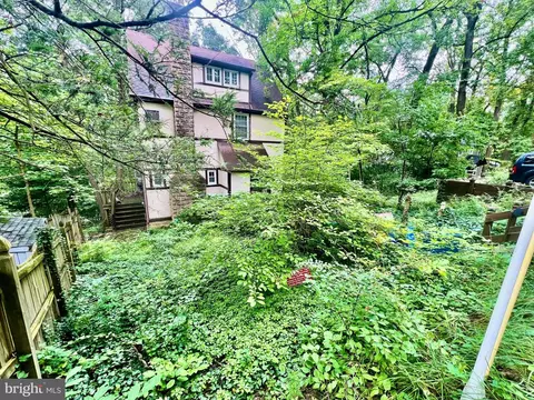 911 Sligo Creek Pkwy, Takoma Park, MD 20912