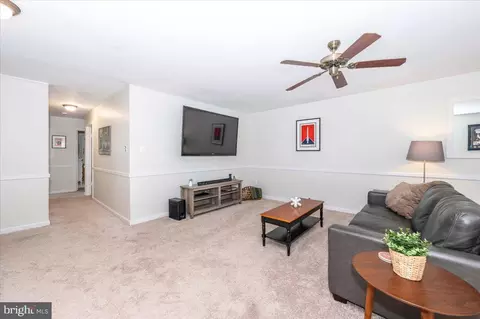 17305 Fletchall Rd, Poolesville, MD 20837 photo 9