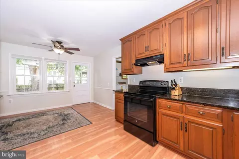 17305 Fletchall Rd, Poolesville, MD 20837 photo 18