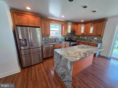 12502 Dalewood Dr, Silver Spring, MD 20906