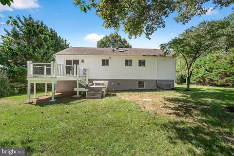 Exterior - 8819 Damascus Rd, Damascus, MD 20872 photo 13 of 13