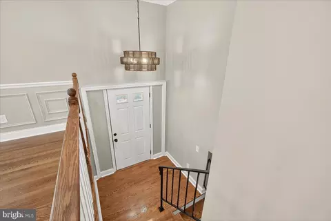Entry Way - 8819 Damascus Rd, Damascus, MD 20872 photo 5 of 7