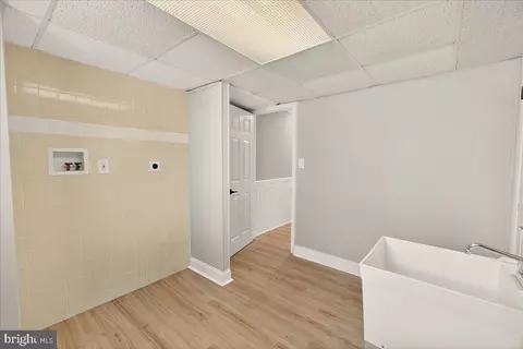 Entry Way - 8819 Damascus Rd, Damascus, MD 20872 photo 6 of 7