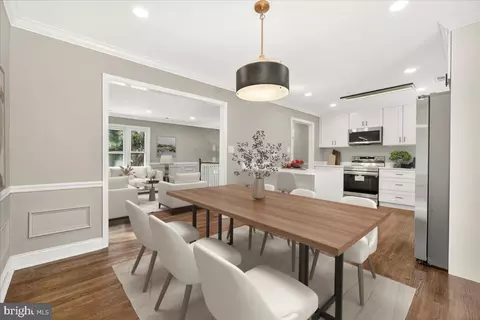Dining - 8819 Damascus Rd, Damascus, MD 20872 photo 1 of 2