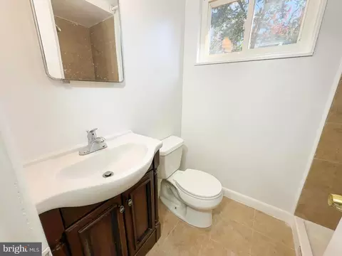 10309 Conover Dr, Silver Spring, MD 20902 photo 29