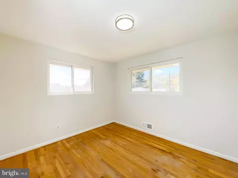 10309 Conover Dr, Silver Spring, MD 20902 photo 21
