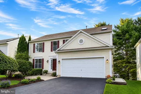 12125 Songbird Ln, Germantown, MD 20876