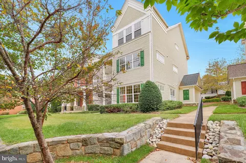 12815 Moneyworth Way, Clarksburg, MD 20871
