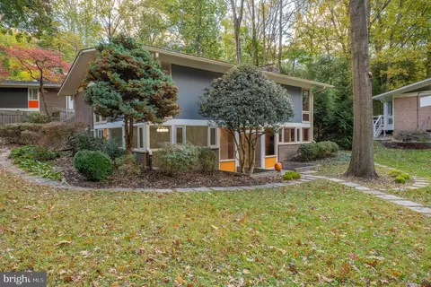 3941 Rickover Rd, Silver Spring, MD 20902