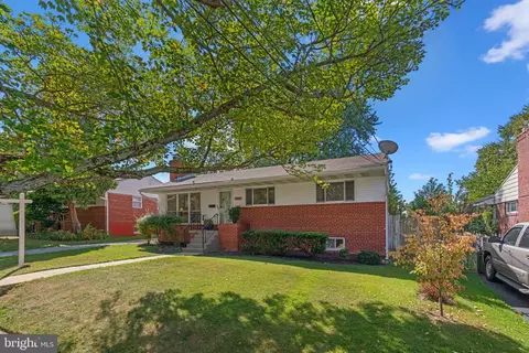 2104 Reedie Dr, Silver Spring, MD 20902