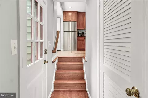 Entry Way - 19808 Westerly Ave, Poolesville, MD 20837 photo 5 of 6