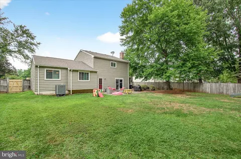 Exterior - 19808 Westerly Ave, Poolesville, MD 20837 photo 8 of 10