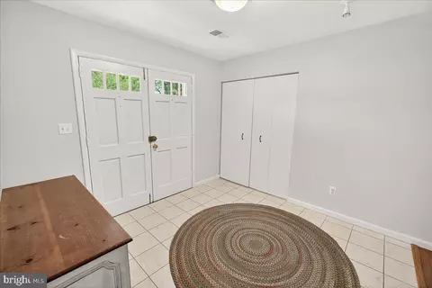 Entry Way - 19808 Westerly Ave, Poolesville, MD 20837 photo 2 of 6
