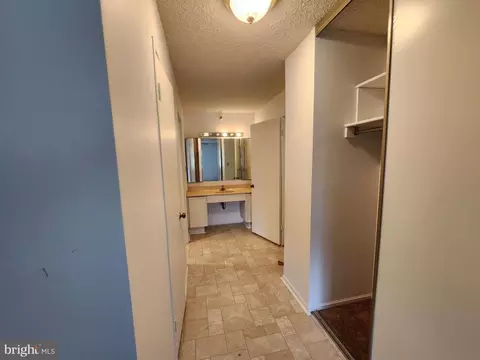 Entry Way - 15101 Interlachen Dr #1-301, Silver Spring, MD 20906 photo 5 of 5