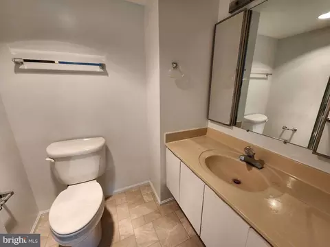 Bath - 15101 Interlachen Dr #1-301, Silver Spring, MD 20906 photo 3 of 3