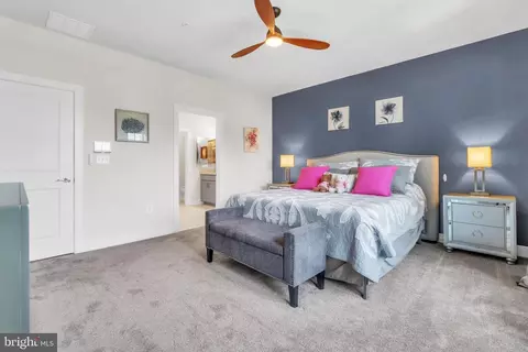 Bedroom - 9524 Fields Rd, Gaithersburg, MD 20878 photo 4 of 10