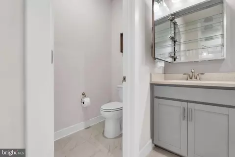 Entry Way - 9524 Fields Rd, Gaithersburg, MD 20878 photo 8 of 13