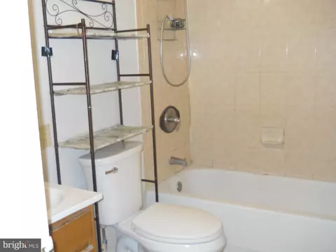 Bath - 12025 Bluhill Rd, Silver Spring, MD 20902 photo 1 of 1