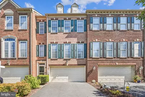 142 Swanton Ln, Gaithersburg, MD 20878