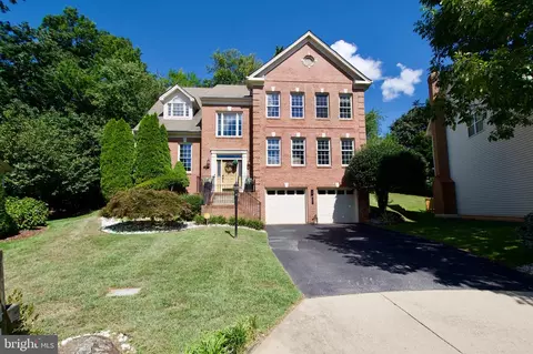 11411 Brook Run Dr, Germantown, MD 20876