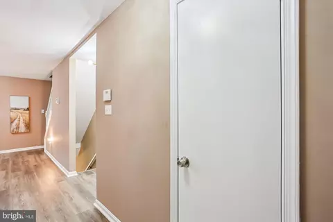 10612 Pennydog Ln, Silver Spring, MD 20902 photo 4