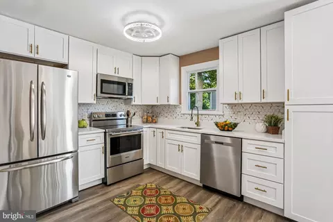 10612 Pennydog Ln, Silver Spring, MD 20902 photo 6
