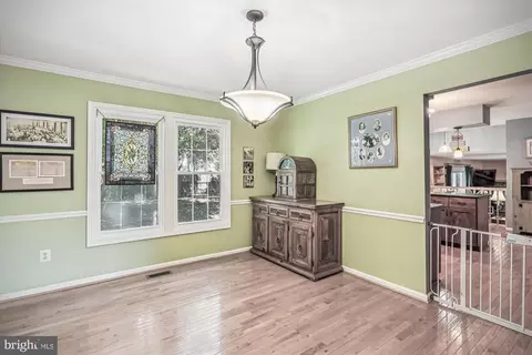Entry Way - 1856 Middlebridge Dr, Silver Spring, MD 20906 photo 5 of 7