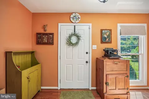 Entry Way - 1856 Middlebridge Dr, Silver Spring, MD 20906 photo 1 of 7