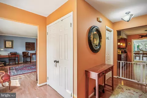 Entry Way - 1856 Middlebridge Dr, Silver Spring, MD 20906 photo 4 of 7
