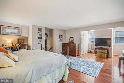 Bedroom - 1856 Middlebridge Dr, Silver Spring, MD 20906 photo 4 of 11