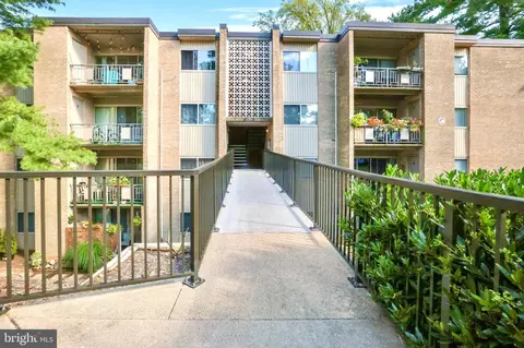 12207 Academy Way #9, Rockville, MD 20852
