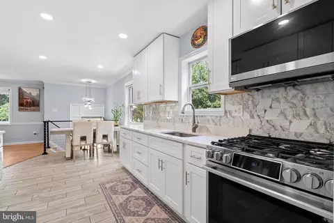 Kitchen - 3818 Wendy Ln, Silver Spring, MD 20906 photo 2 of 2