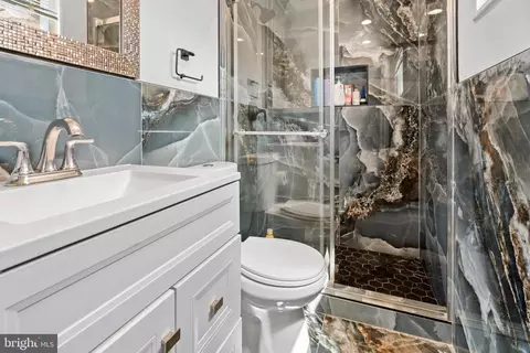 Bath - 3818 Wendy Ln, Silver Spring, MD 20906 photo 1 of 2