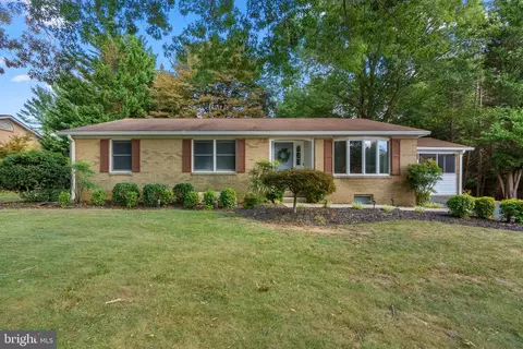 24808 Showbarn Cir, Damascus, MD 20872
