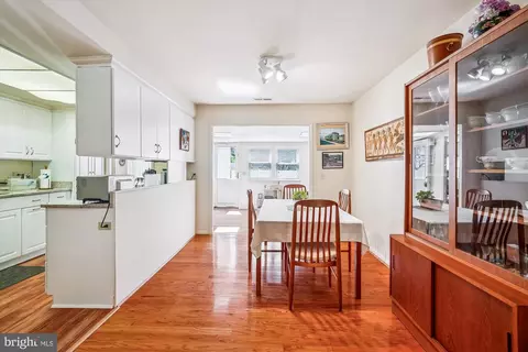 3613 Edelmar Ter #131-B, Silver Spring, MD 20906 photo 6