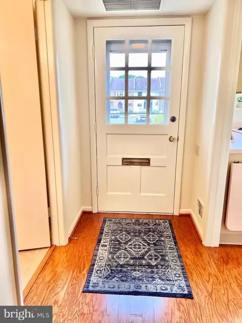 Entry Way - 3458 Chiswick Ct #42-E, Silver Spring, MD 20906 photo 1 of 1