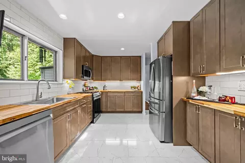 14938 Wellwood Rd, Silver Spring, MD 20905 photo 10
