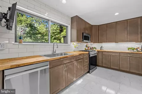 14938 Wellwood Rd, Silver Spring, MD 20905 photo 11