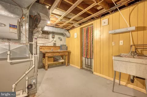 302 Windsor St, Silver Spring, MD 20910 photo 39