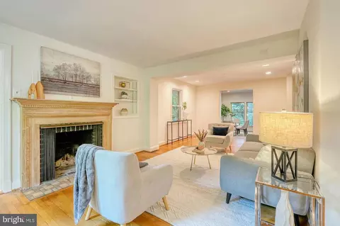 302 Windsor St, Silver Spring, MD 20910 photo 2
