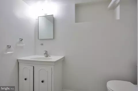 302 Windsor St, Silver Spring, MD 20910 photo 38