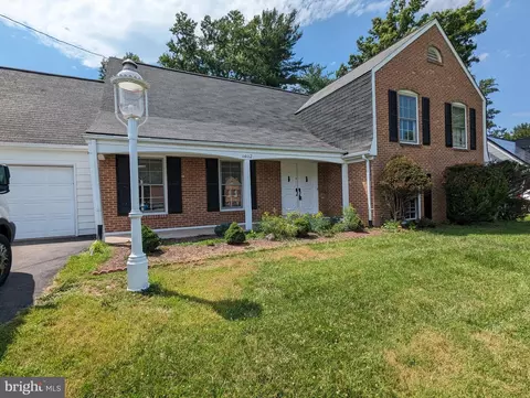 14112 Rippling Brook Dr, Silver Spring, MD 20906 photo 2