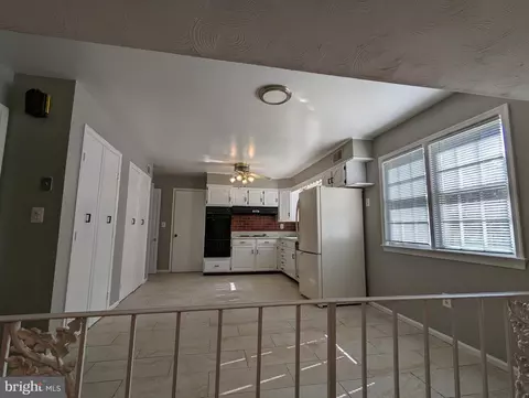 14112 Rippling Brook Dr, Silver Spring, MD 20906 photo 4