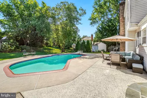 Exterior - 14701 Native Dancer Rd, North Potomac, MD 20878 photo 4 of 4