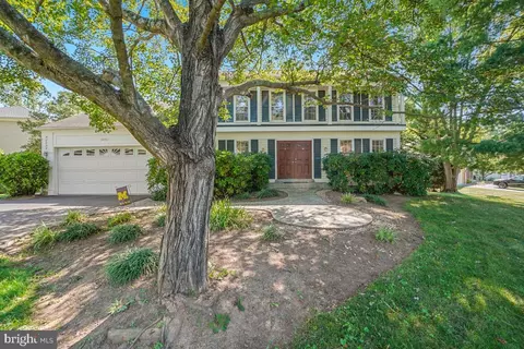 Exterior - 14701 Native Dancer Rd, North Potomac, MD 20878 photo 2 of 4