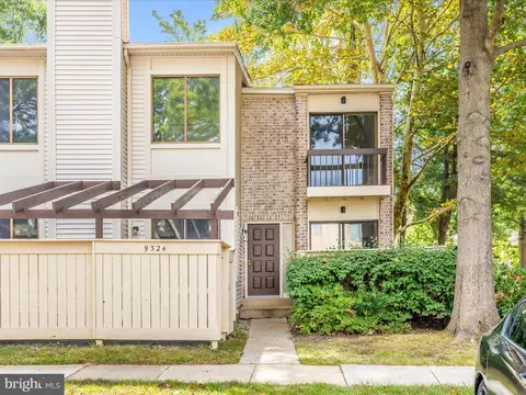 9324 Sparrow Valley Dr, Gaithersburg, MD 20886
